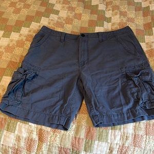 Men’s blue cargo shorts